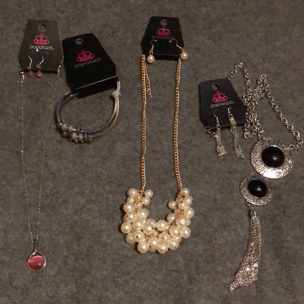 Paparazzi necklace sets